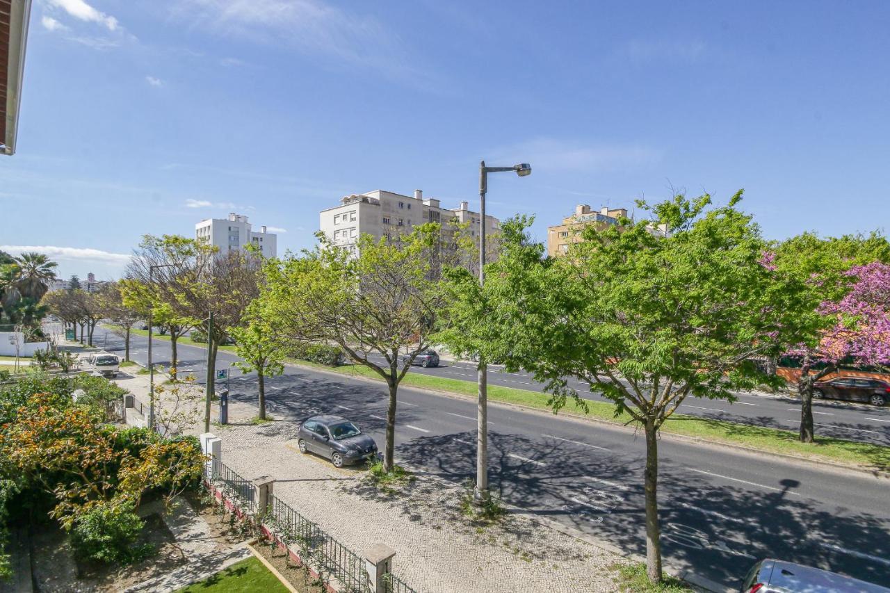 Alvalade Palace Hotel Lisbon Exterior photo